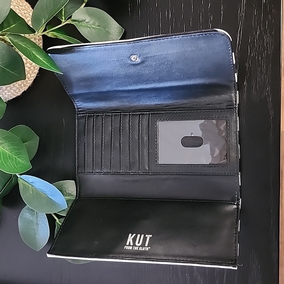 Kut from the Kloth Striped Trifold Wallet Black White Vegan Leather - Picture 5 of 10